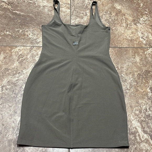 Alosoft Head Start Dress in Olive Tree Sz S - Picture 6 of 6